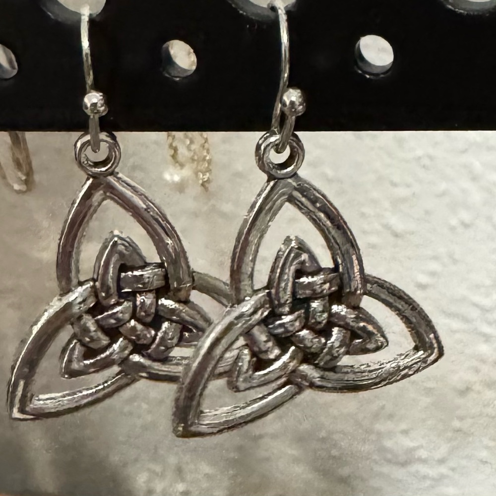 Earring Mega Bundle - Picture 3 of 13